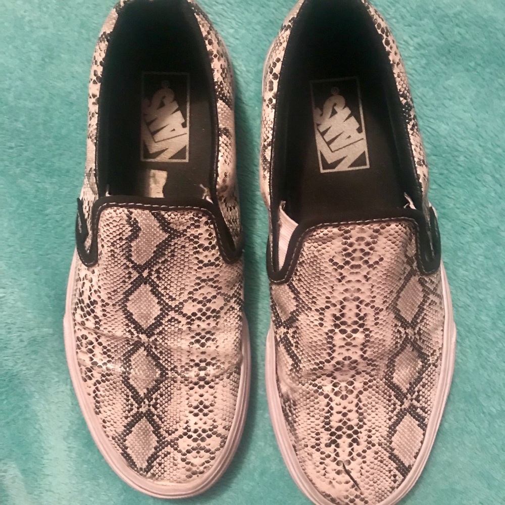 Trendy snakeskin slip-on Vans